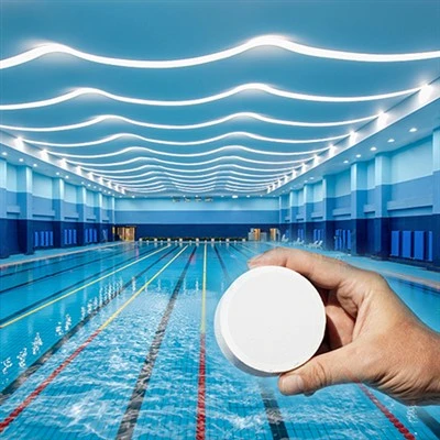 Snel bruisend 90% TCCA-zwembad met schoon water